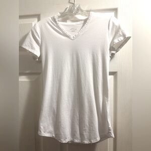 BCG Women's Sign Relaxed V-neck Jersey Tee. Size S